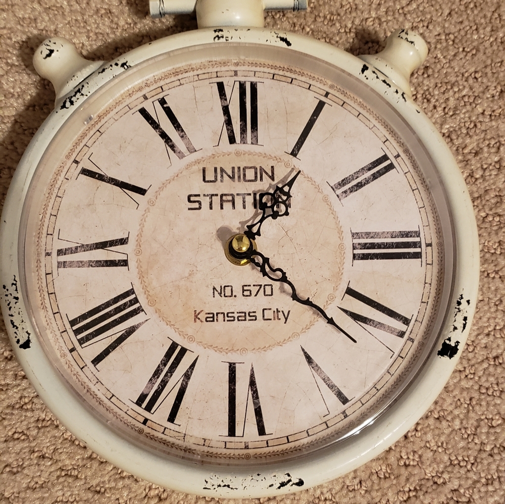 Wall clock